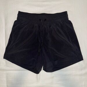 Lululemon Spring Break Away Short